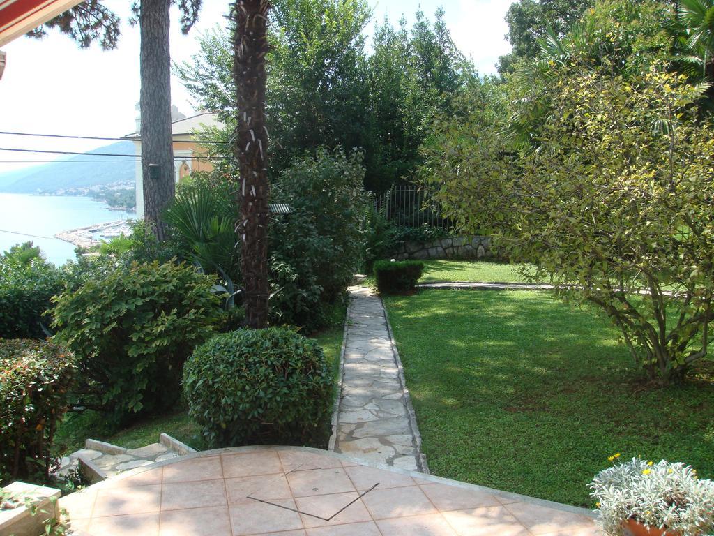 Apartment Leon And Leona Opatija Oda fotoğraf